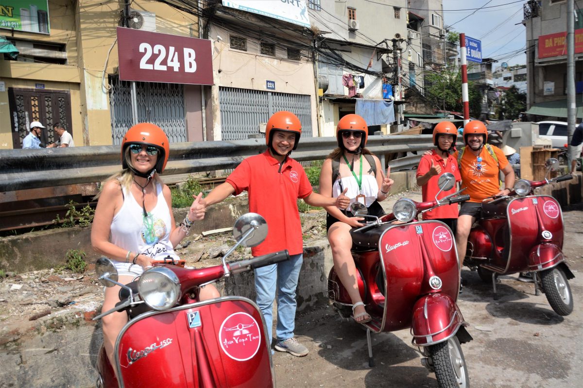 Hanoi Countryside Vespa Tour: Red River Delta & Co Loa Ancient Citadel