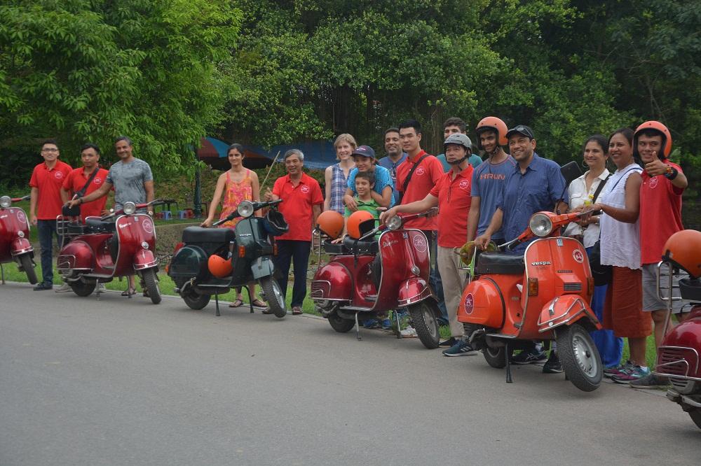 Hanoi Countryside Vespa Tour: Red River Delta & Co Loa Ancient Citadel