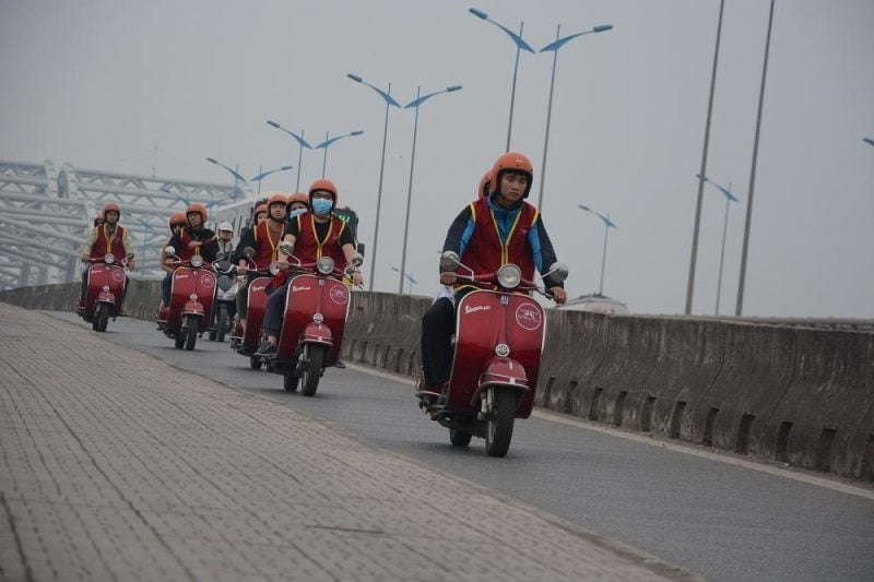 Hanoi Countryside Vespa Tour: Red River Delta & Co Loa Ancient Citadel