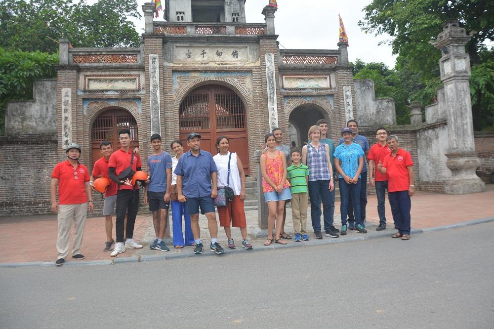 Hanoi Countryside Vespa Tour: Red River Delta & Co Loa Ancient Citadel