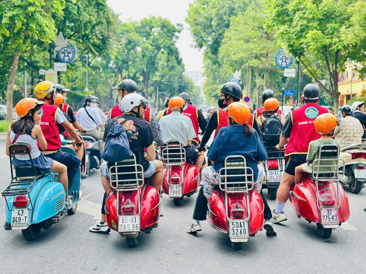 Hanoi Countryside Vespa Tour: Red River Delta & Co Loa Ancient Citadel