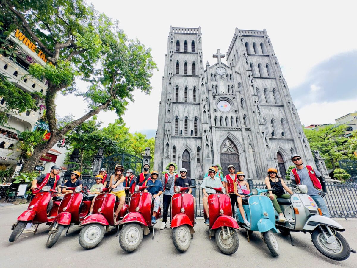 Hanoi Countryside Vespa Tour: Red River Delta & Co Loa Ancient Citadel