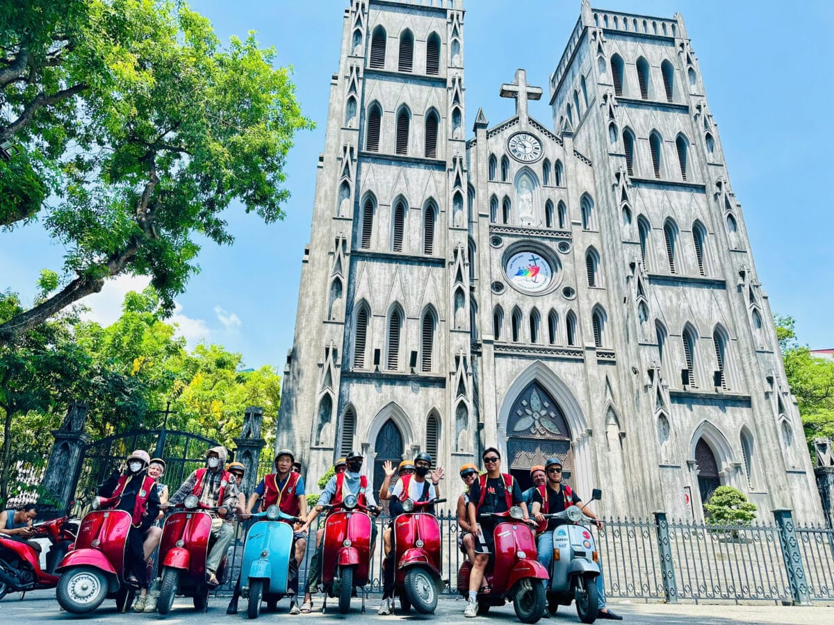 Hanoi Countryside Vespa Tour: Red River Delta & Co Loa Ancient Citadel