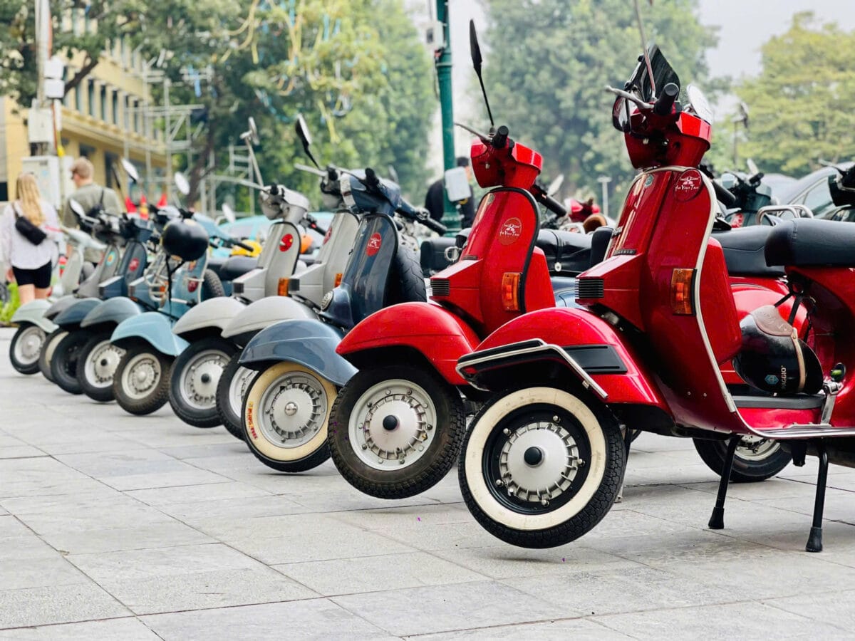 Hanoi Countryside Vespa Tour: Red River Delta & Co Loa Ancient Citadel