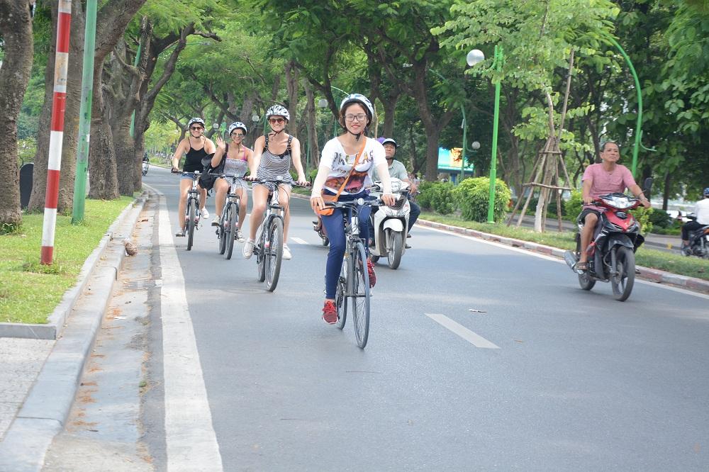 Hanoi Bicyle Tours: Bicycle Tours Hanoi City Half Day