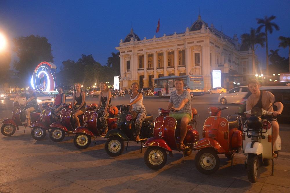 Hanoi Countryside Vespa Tour: Red River Delta & Co Loa Ancient Citadel