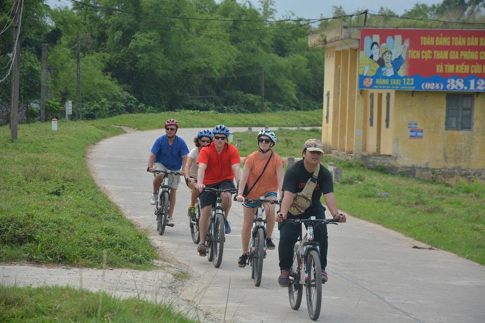 Hanoi Bicyle Tours: Bicycle Tours Hanoi City Half Day