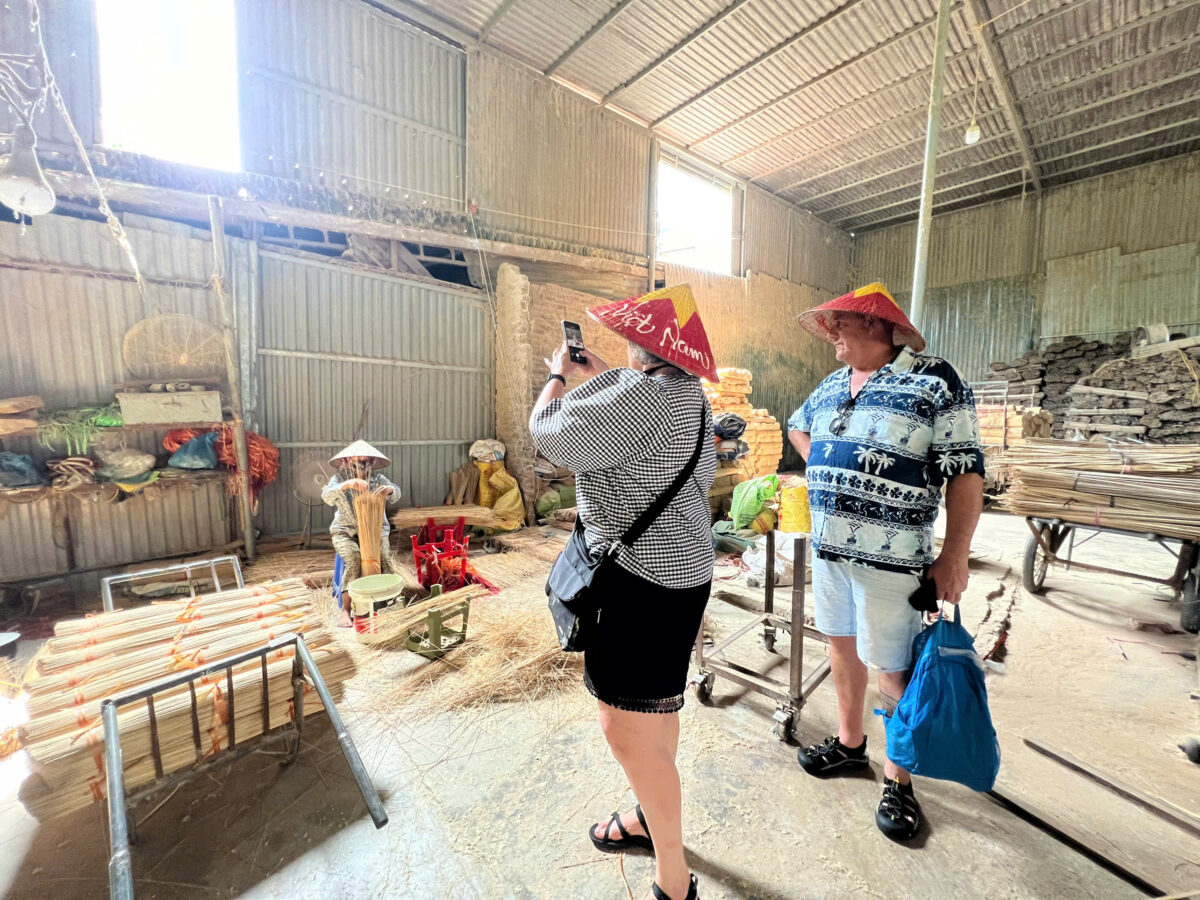 Hanoi Private Half Day Tour | Quang Phu Cau & Chuong Village Led By Women Hanoi Private Half Day Tour | Quang Phu Cau & Chuong Village Led By Women