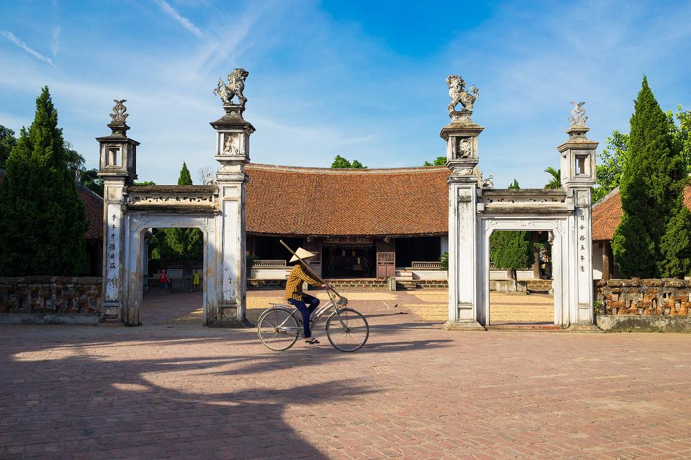 Hanoi Private Half Day Tour | Quang Phu Cau & Chuong Village Led By Women Hanoi Private Half Day Tour | Quang Phu Cau & Chuong Village Led By Women